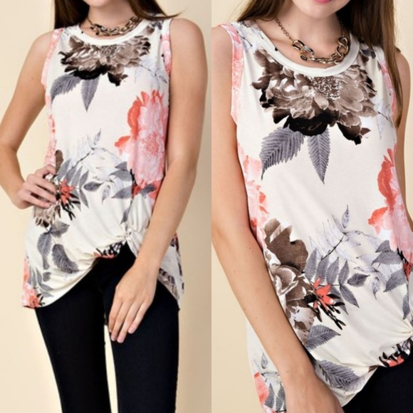 Sweetbb Tops - Last 1!! Ivory Floral Top Medium
